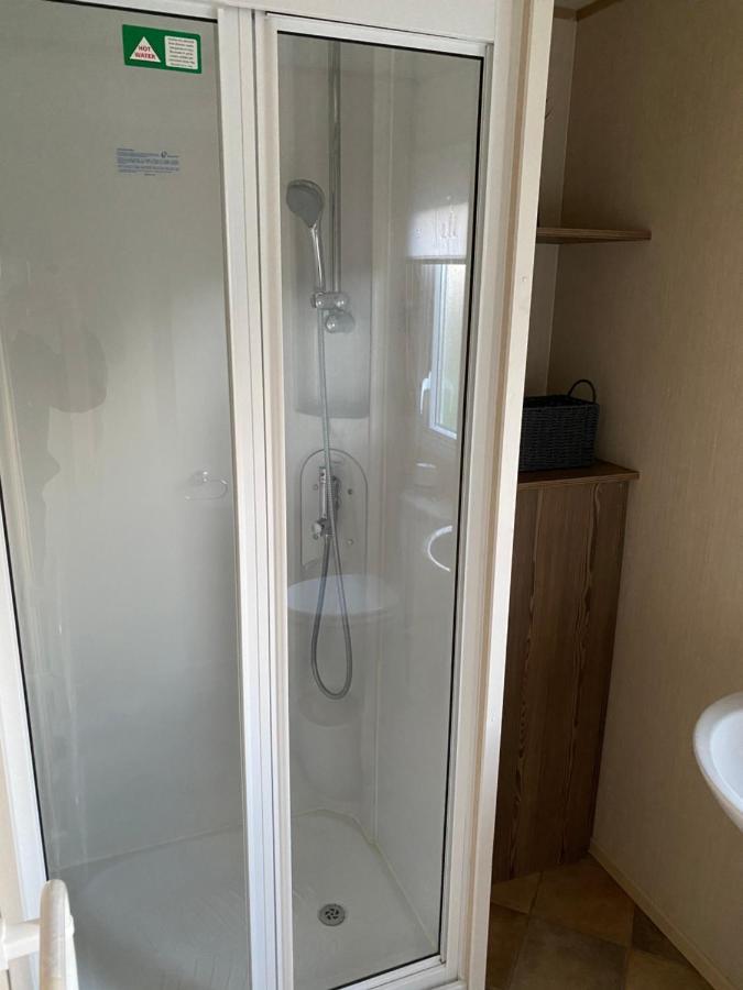 Haggerston Castle 6 Berth Caravan - Lakeside North 23 *